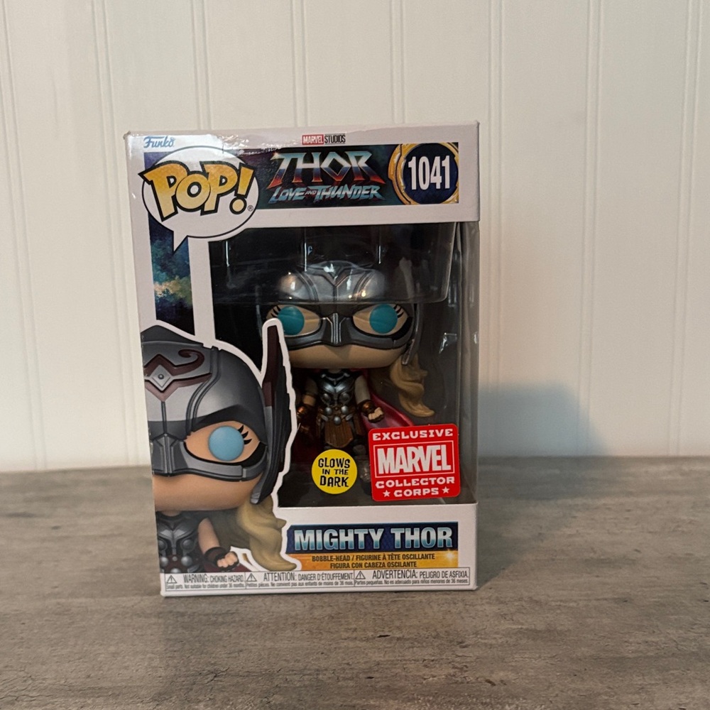 Funko Mighty Thor Exclusive Figure with Glow Feature